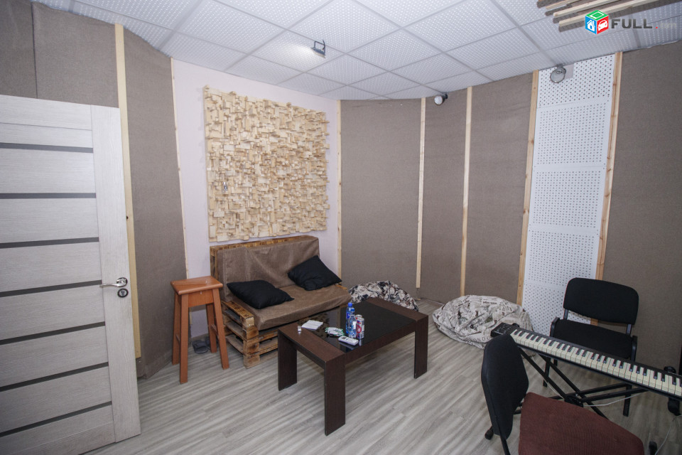Ազատության պողոտա Ռայկոմ 3 սենյակ լյուկս օֆիս Azatutyan av Азатутян проспект 