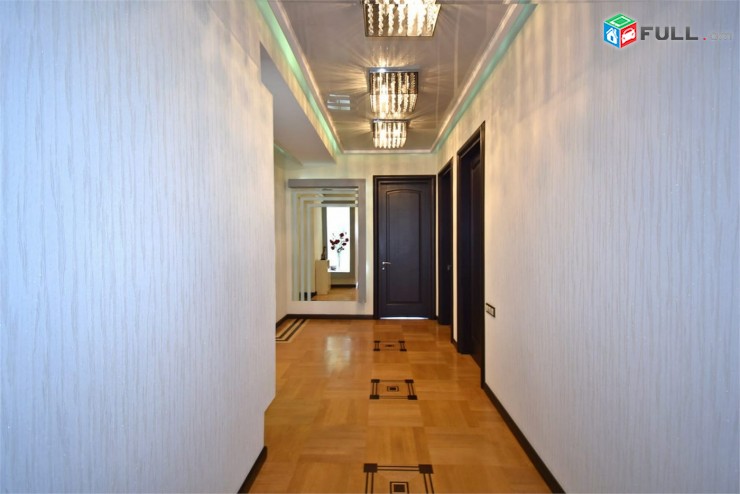 Hanrapetutyan Buzand lux apartment near Repablic Square Բյուզանդ Бюзанд